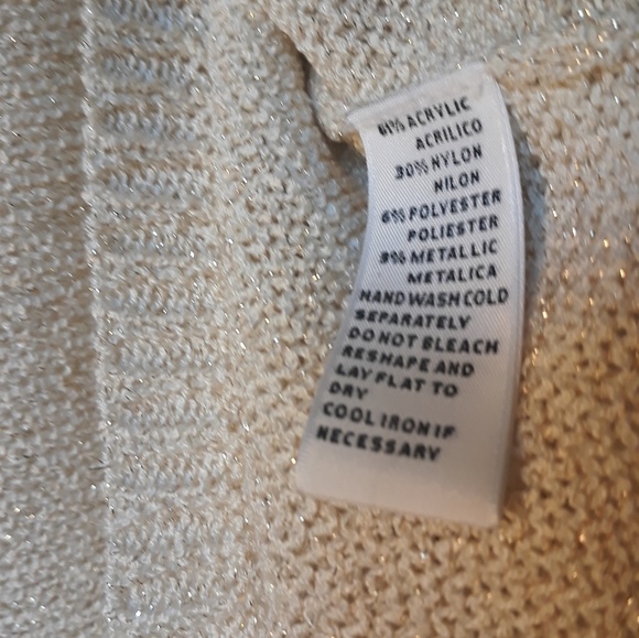 Ivory knit sweater with shiny gold tones Small - Picture 4 of 4